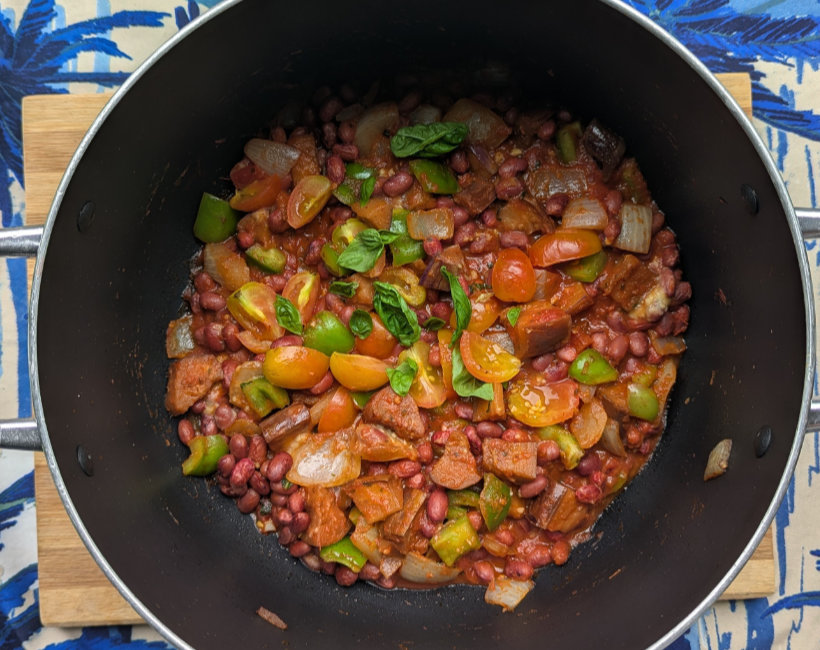 eggplant red kidney stew