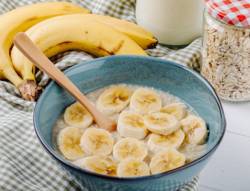 Oatmeal with banana